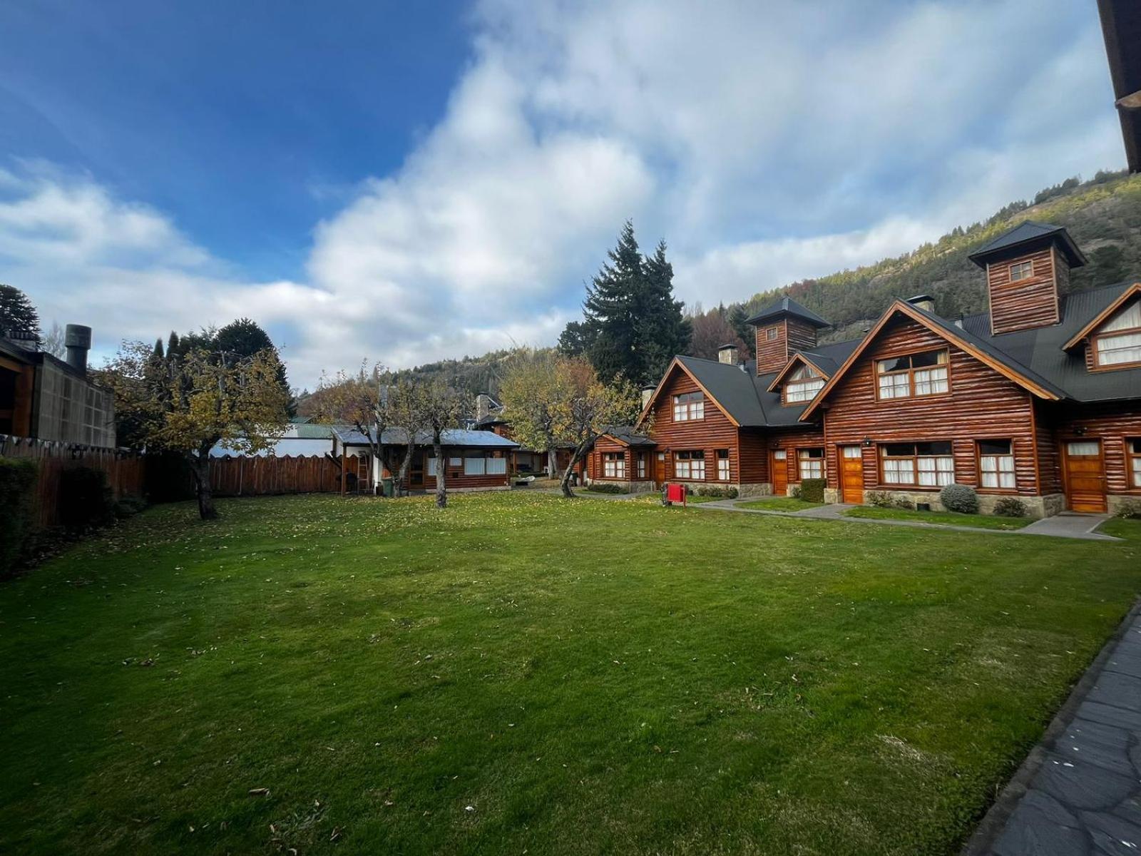 Apart Torres Del Sur San Martín de los Andes Exterior foto